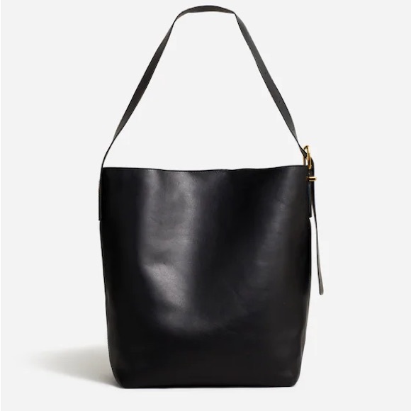 Madewell Handbags - Madewell the essential bucket tote